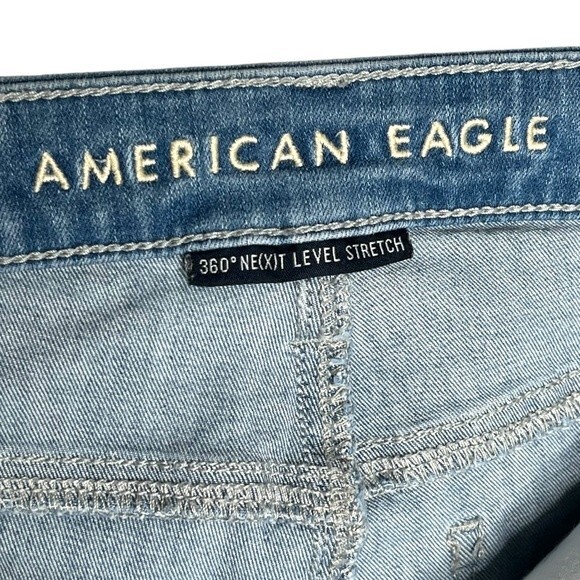 American Eagle Jeans Super Hi-Rise Jegging sz 2 * Light Wash Distressed Jeans AE - Picture 8 of 9